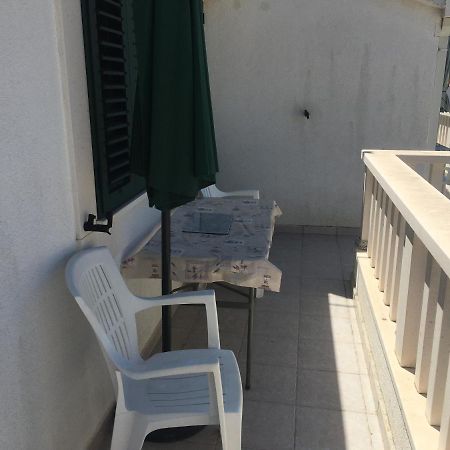 Apartmani Domenika Žuljana Exterior foto