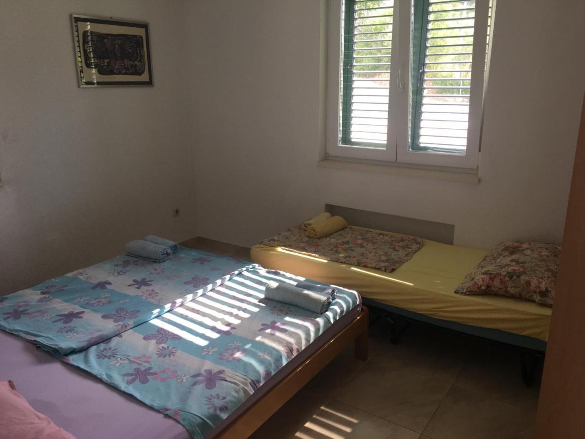 Apartmani Domenika Žuljana Exterior foto